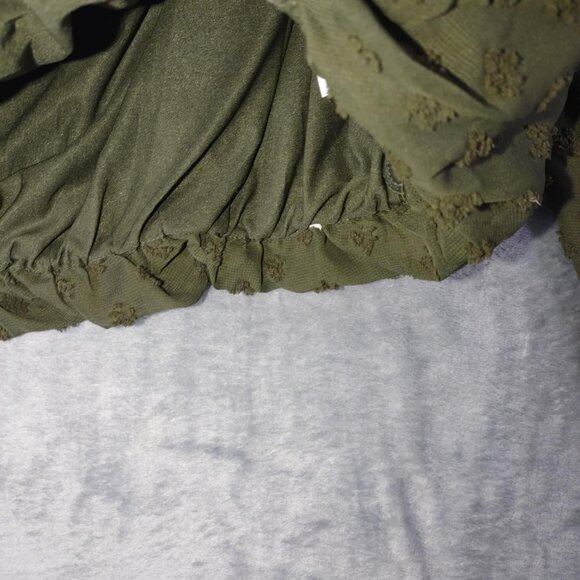 She + Sky Women M Olive Green Off-Shoulder Textured Cropped Dark Cottagecore top - Picture 9 of 11